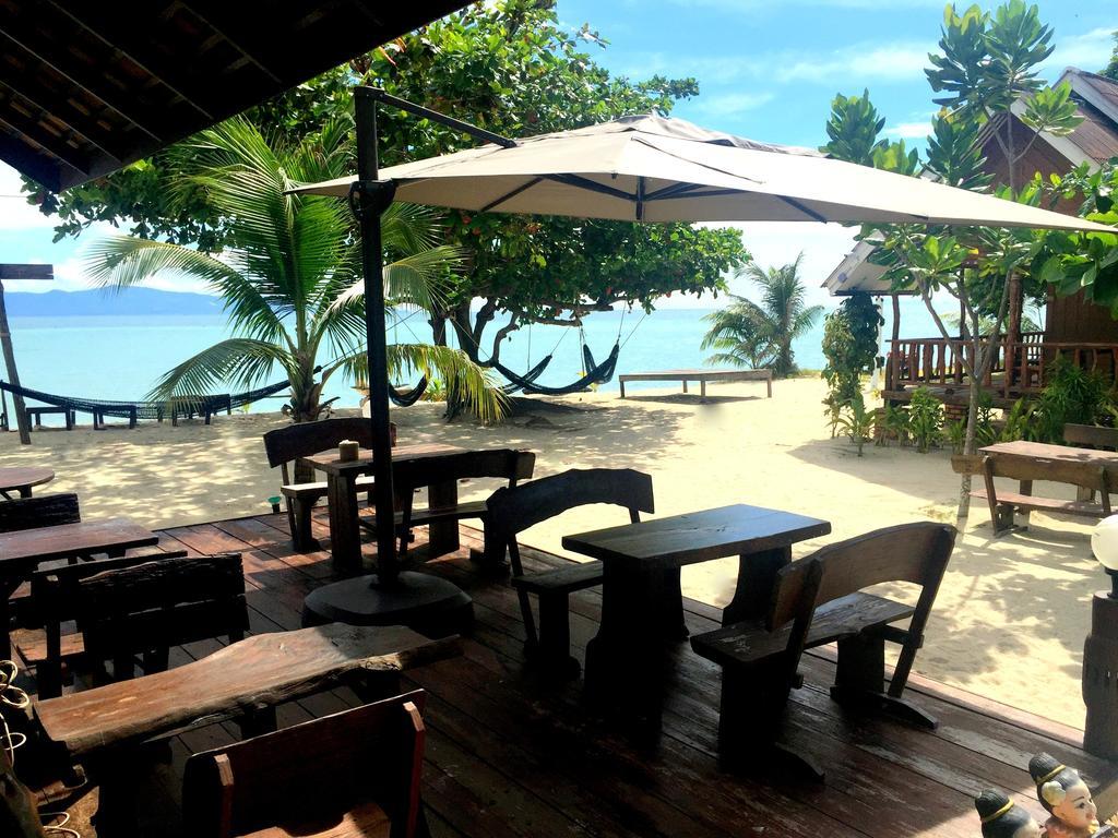V-View Beach Resort Баан Тай Экстерьер фото